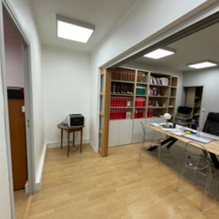 Bureau privé 55 m² 3 postes Location bureau Rue Sainte Marseille 13001 - photo 2